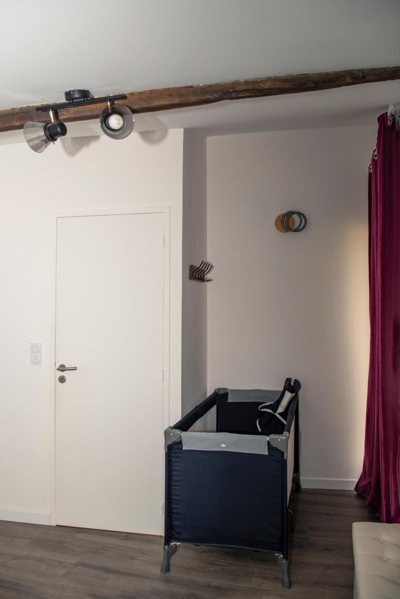 Holiday home Confort Neuf En Campagne 6p Wifi